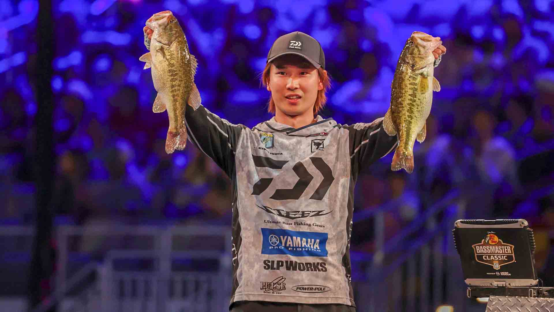 日本人による手作りリュート「8コース（15弦）」玉川上水【ロバハウス