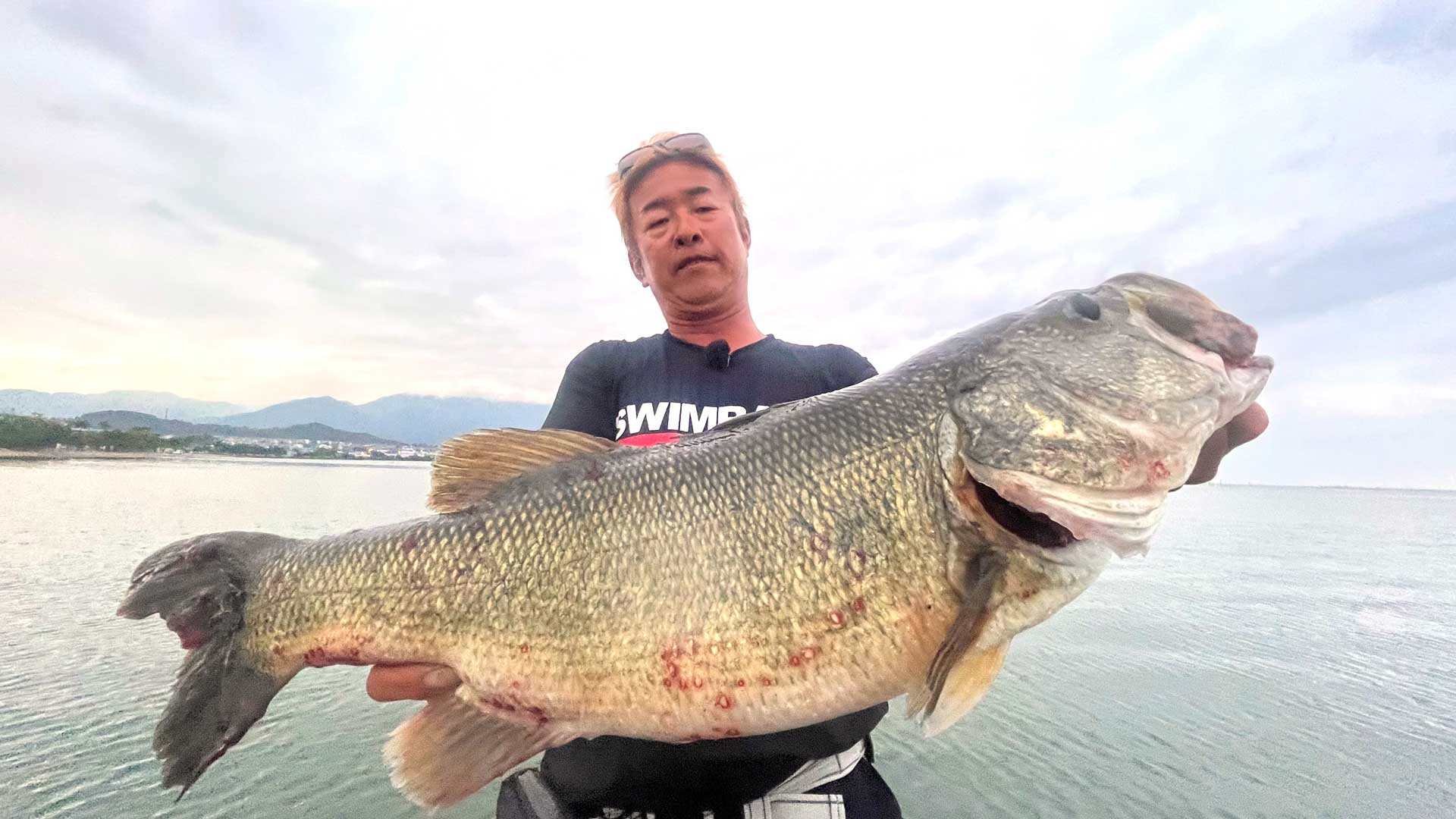 トロフィーフィッシュ | シーズン3 釣りビジョンバス記録を超えろ