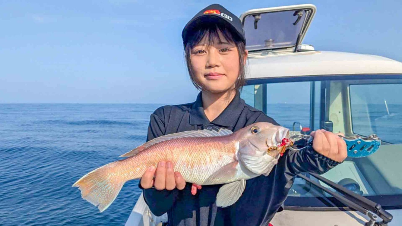 放課後をサボるな！ | 18 女子高生アングラー、魅せる青春ツナガール