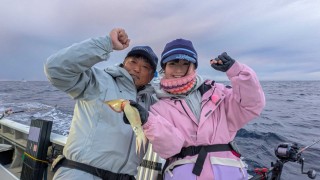 きょうも大漁！関東沖釣り爆釣会 29 冬のイカ釣りに挑戦！波崎沖ヤリイカ