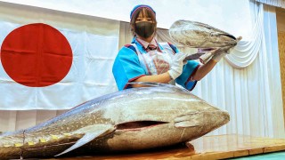 放課後をサボるな！ 18 女子高生アングラー、魅せる青春ツナガール